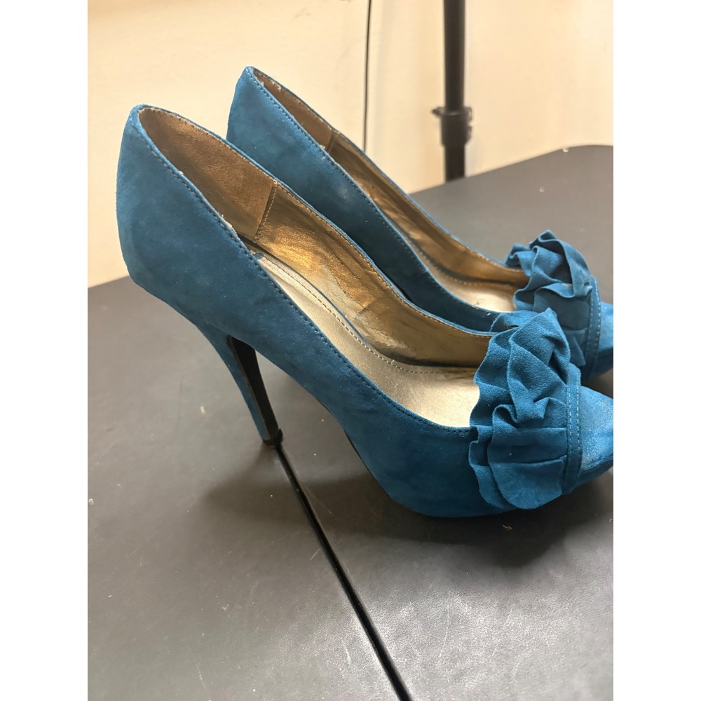 Fergalicious by Fergie Energy Teal Blue Ruffle Open Toe Platform PumpsHeels 7.5M